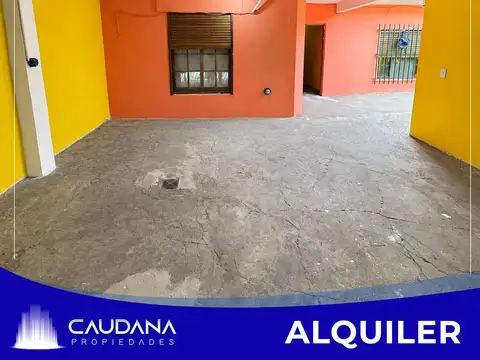 Casa en alquiler en Isidro Casanova