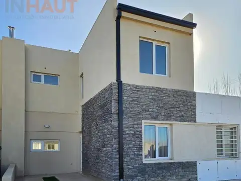 Depto Tipo Casa en Venta de 6 ambientes