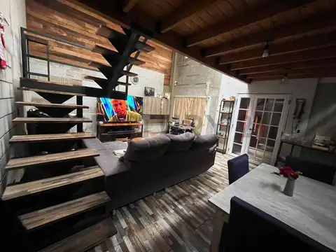 Casa 5 ambientes con 2 baños