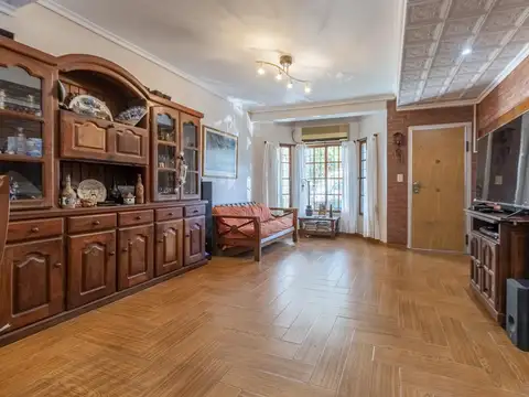 Casa en Venta en Monte Castro, USD 275.000