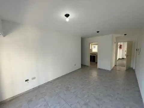 Santa Fe 800, Piso 2