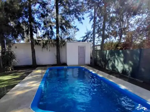 Casa en Venta en Villa Elisa Barrio "El Rincón"