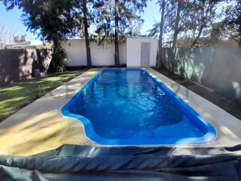 Casa en Venta en Villa Elisa Barrio "El Rincón"
