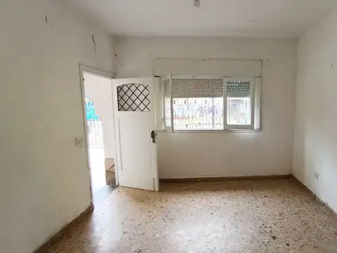 Depto Tipo Casa en Venta en Caseros, USD 40.000