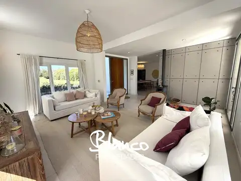 Casa en Venta al Noroeste