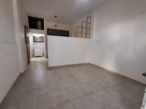 Depto Tipo Casa en Venta de Monoambiente