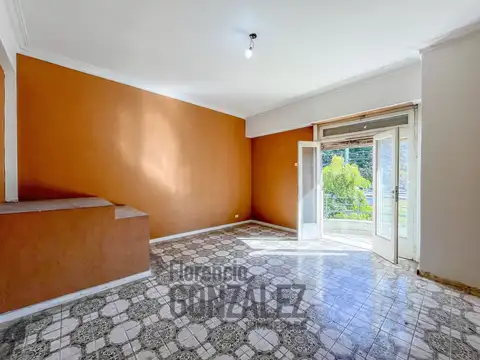 Depto Tipo Casa en Venta de 4 ambientes