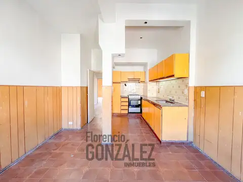 Depto Tipo Casa en Venta con 2 cocheras