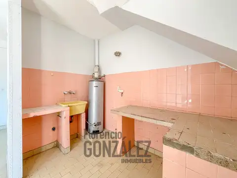 Depto Tipo Casa en Venta 40 años