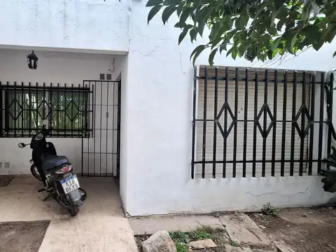 Depto Tipo Casa en Venta de 4 ambientes