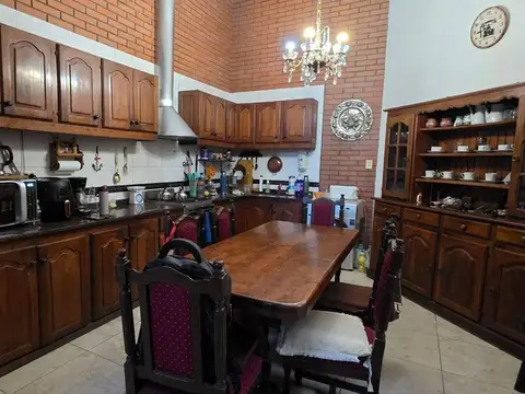 Depto Tipo Casa en Venta de 6 dormitorios
