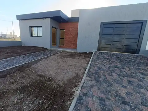 Casa en Venta 1 año