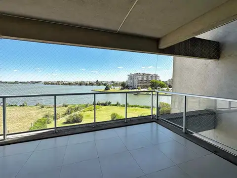 VENTA  departamento 3 ambientes en Yoo Nordelta VISTA AL LAGO