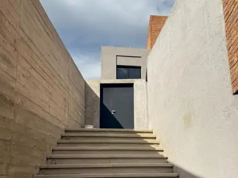 Duplex a la venta en Parque Capital sobre Av Tronador  2 dormitorios y 2 baños con cochera