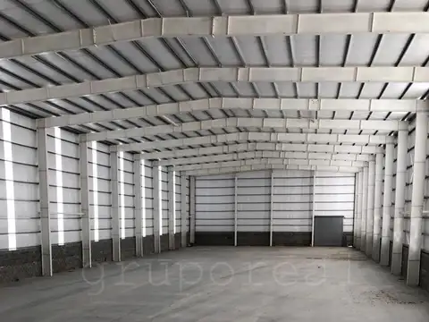 POLO INDUSTRIAL EZEIZA - Nave Industrial 3000 m2 con oficinas