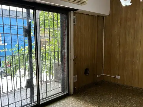 Av San Martin 2100, Piso 1