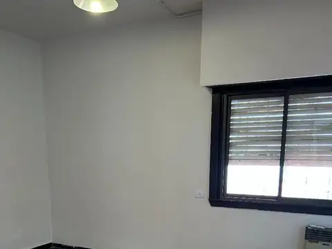 Depto Tipo Casa 4 ambientes con 2 baños