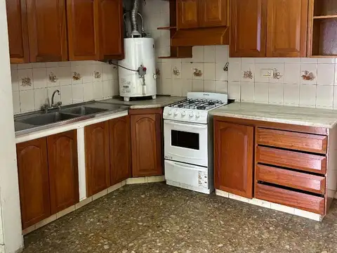 Depto Tipo Casa en Alquiler de 3 dormitorios