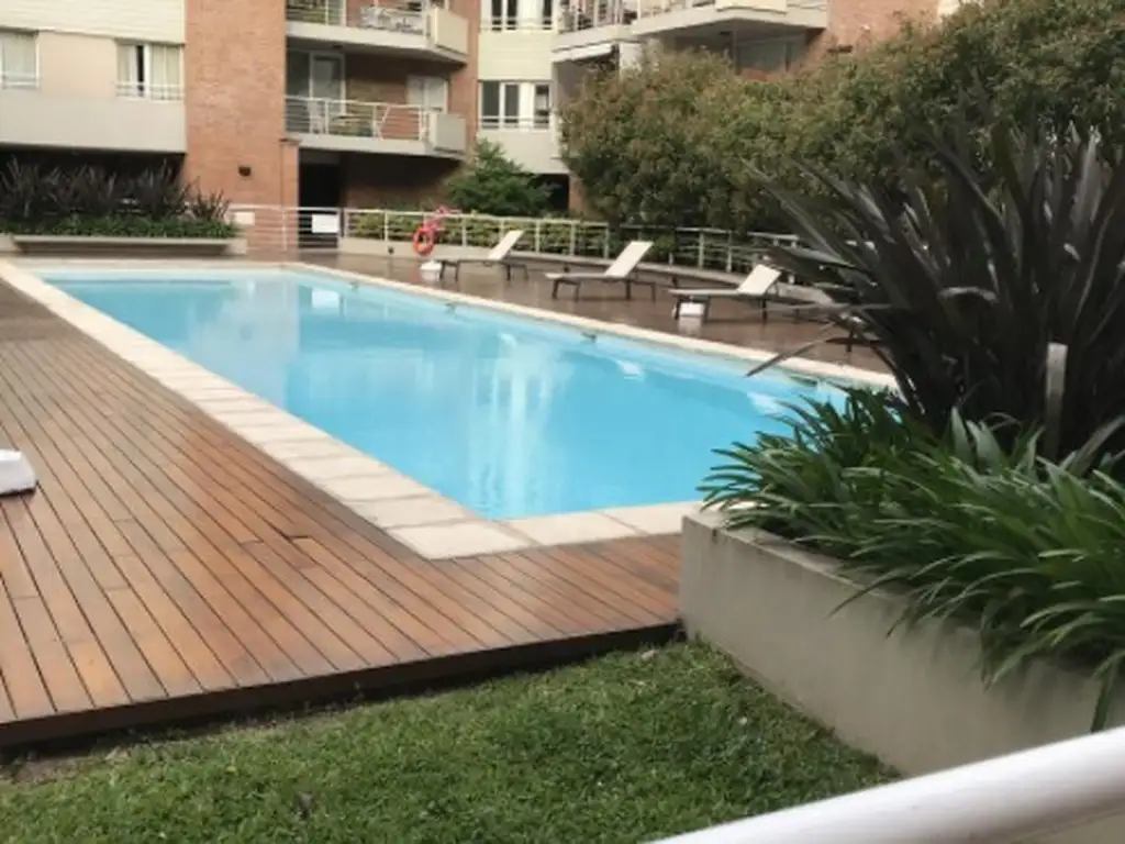 Áreas comunes sum, piscina, laundry en San Isidro Central