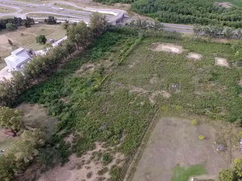 Terreno Hectareas en venta sobre autopista!