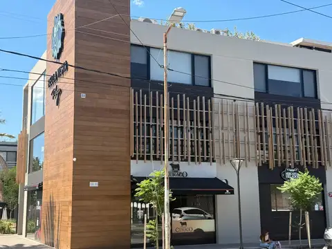 ALQUILER DE LOCAL A ESTRENAR DOBLE ALTURA EN BELLA VISTA