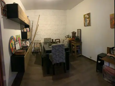 Depto Tipo Casa en Venta en Lanus Oeste, USD 95.000