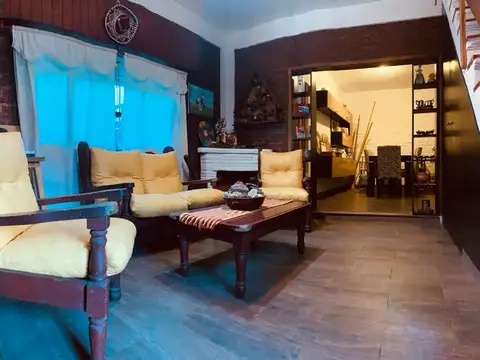 Depto Tipo Casa en Venta de 3 dormitorios