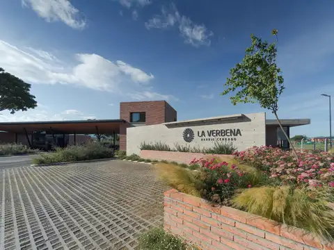 ¡Oportunidad Única en La Verbena - Barrio Cerrado!