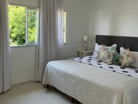 HERMOSA CASA VENTA CANDELARIA MISIONES