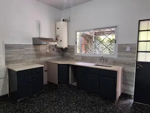 Depto Tipo Casa 3 ambientes con 1 baño