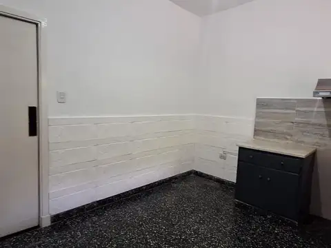 Depto Tipo Casa en Alquiler en José Mármol, $ 750.000
