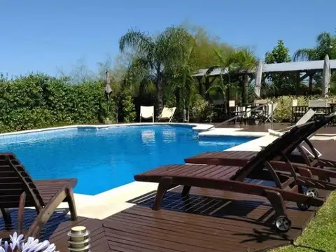 Hotel en Venta en Federacion, USD 1.350.000