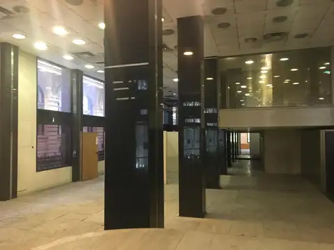 Oficina en Edificio Mihanovich