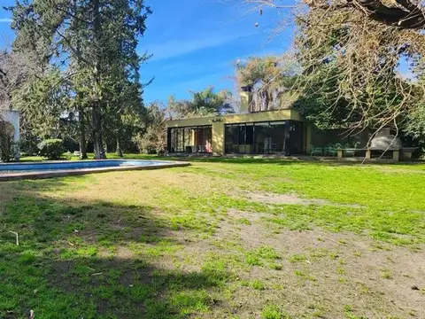 Ricardo Güiraldes 4400