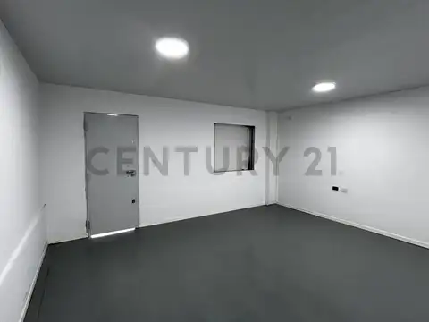 520 y 197 , Piso 0