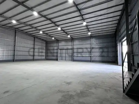 ALQUILER GALPO, POLO 520, Av 520 y 197 Abasto