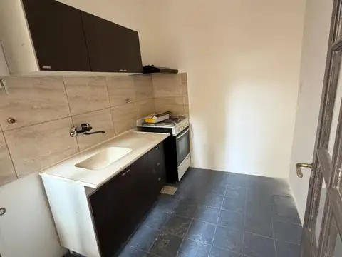 Depto Tipo Casa en Alquiler de 1 dormitorio