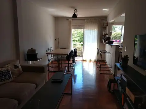 Departamento en Alquiler con 1 cocheras