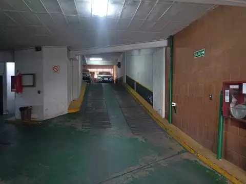 Cochera en Venta para coche grande