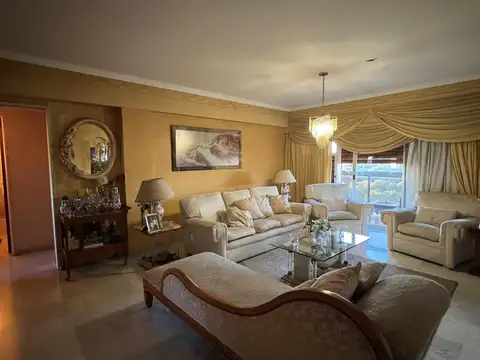 Departamento en Venta de 5 ambientes
