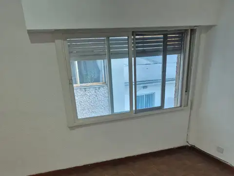 Departamento en Alquiler en Chilavert, Villa Ballester