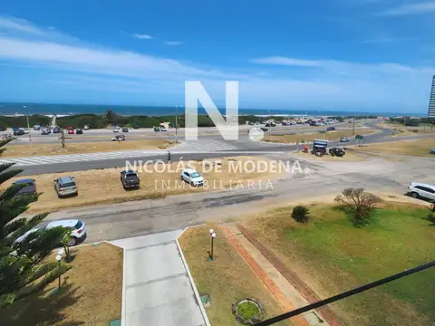 Departamento de 3 dormitorios en venta en Punta del Este