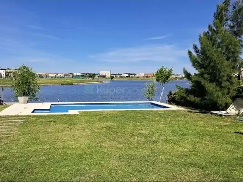 Casa en Alquiler Temporal A Estrenar
