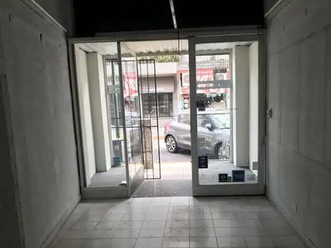 Local en Alquiler en San Isidro Centro, $ 1.400.000