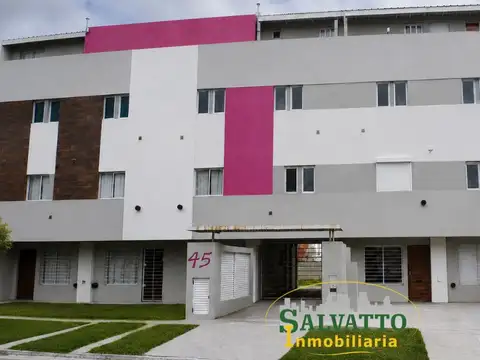 Benito Lynch 100, Piso 2