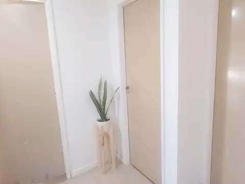 Casa a metros de la estación Claypole