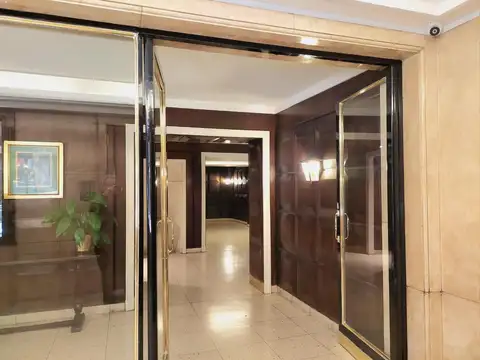 RESERVADA - 4amb. c/COCHERA. Seg.24hs.