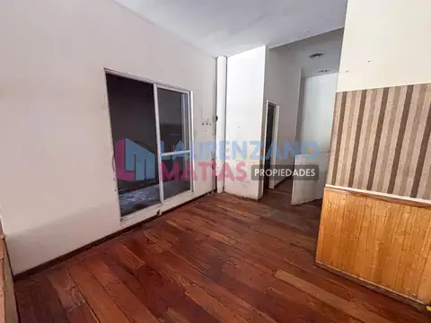 Local en Venta 50 años