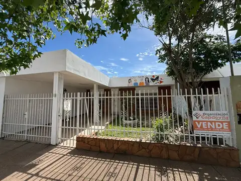 Casa - Venta - Argentina, Villa Constitución - RIVADAVIA 1669