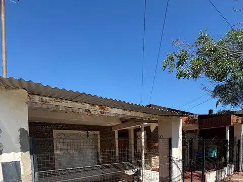 CASA EN VENTA EN SANTO TOMÉ DE 4 DORMITORIOS!
